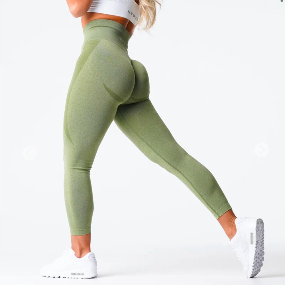 NVGTN contour seamless leggings meadow